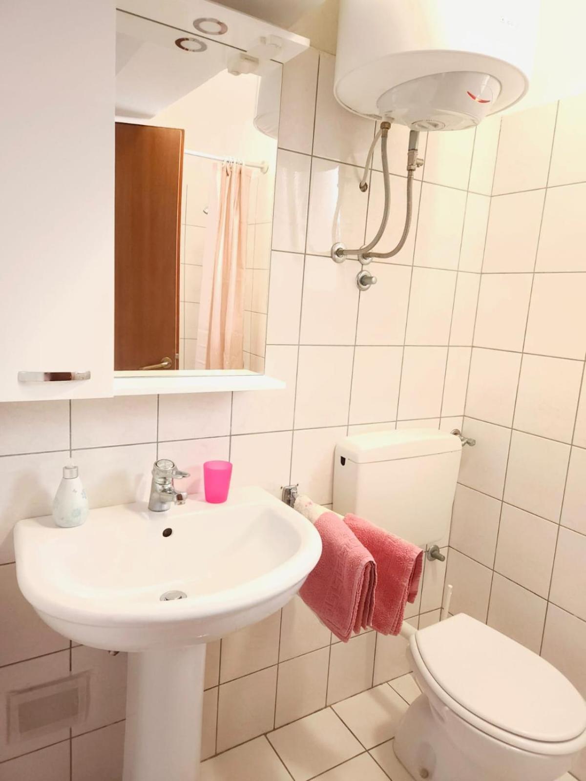 Lorena Apartments In Pula Dış mekan fotoğraf