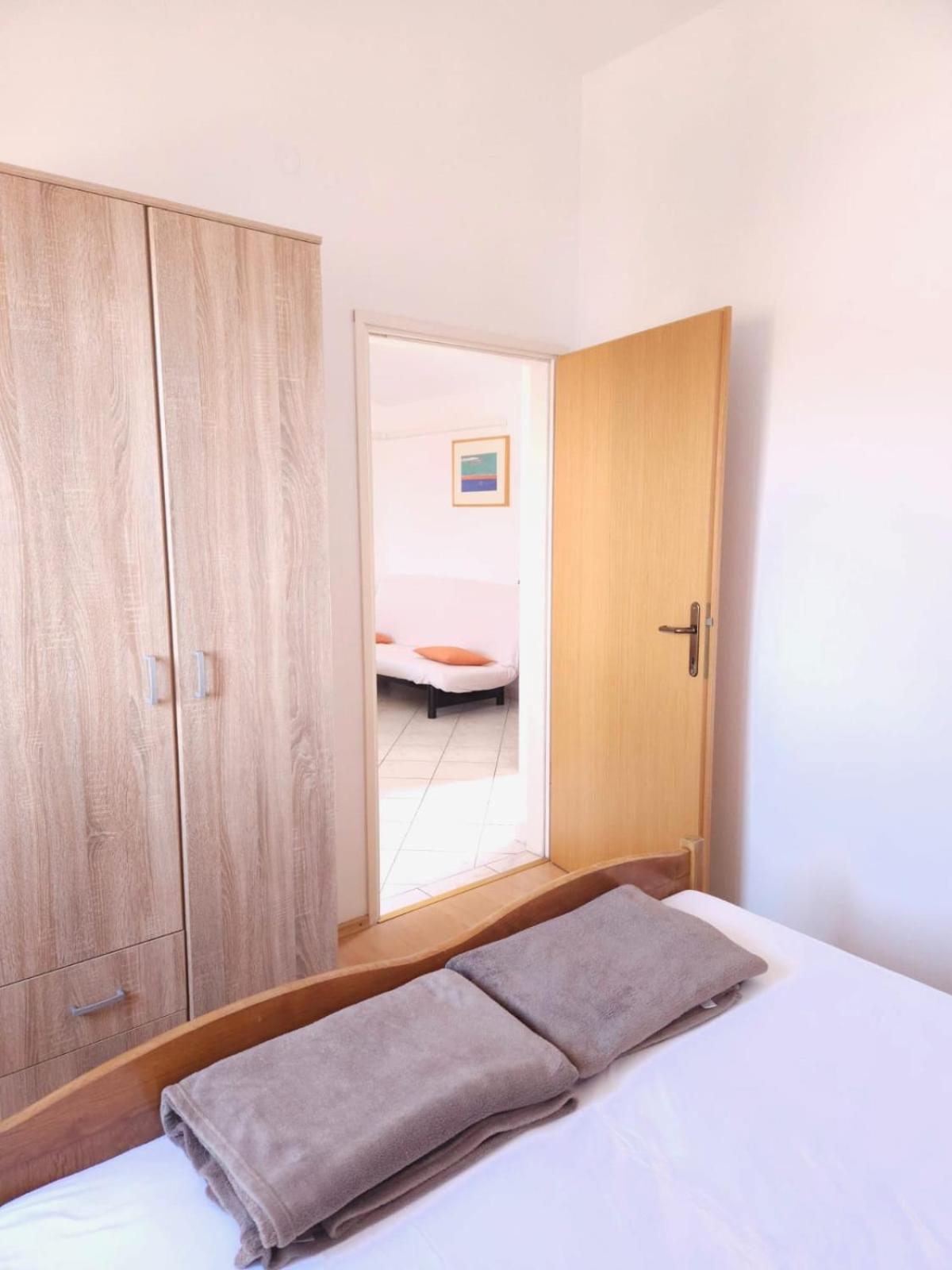 Lorena Apartments In Pula Dış mekan fotoğraf