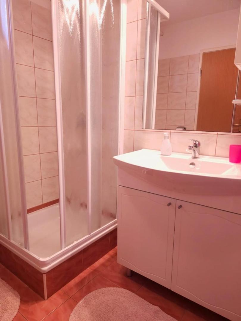 Lorena Apartments In Pula Dış mekan fotoğraf