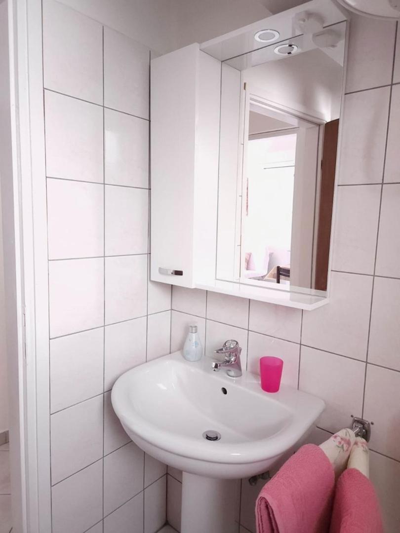 Lorena Apartments In Pula Dış mekan fotoğraf