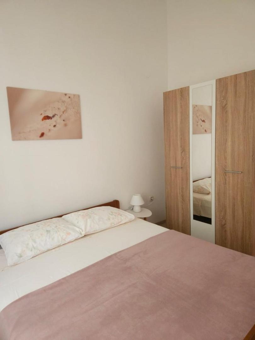 Lorena Apartments In Pula Dış mekan fotoğraf